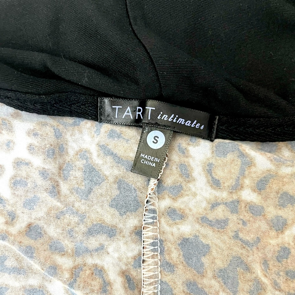 Tart Intimates Bathrobe - Picture 2 of 3